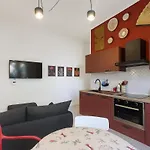 Torpigna Vibes Well Connected To Center